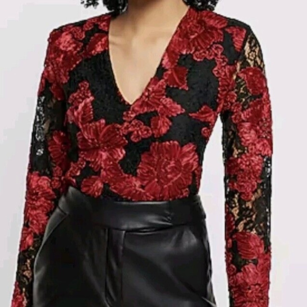 NWT Express Black Red Long Sleeve V Neck Thong Bodysuit  M